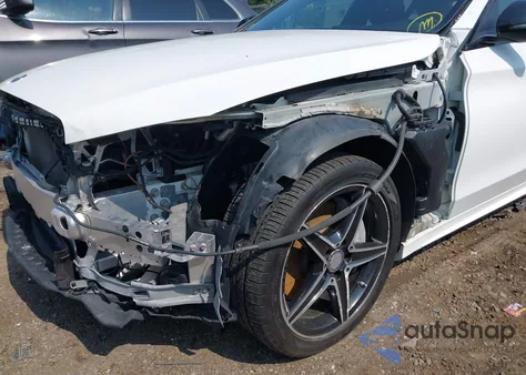 2016 Mercedes-Benz C 300 4Matic/Luxury 4Matic/Sport 4Matic из США, поврежденный, VIN 55SWF4KB5GU129294